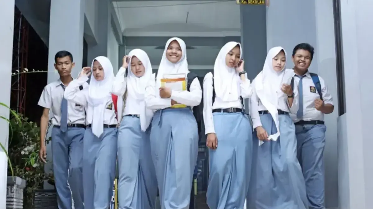 foto ilustrasi : UMK Kabupaten Bekasi Hampir Rp6 Juta, Tapi Indeks Pembangunan Manusia (IPM) Masih Tertinggal.