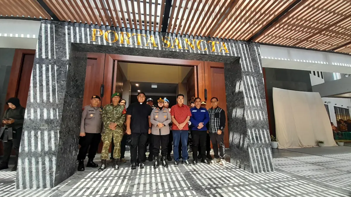 Antusiasme Umat katolik Meluap di Cikarang.