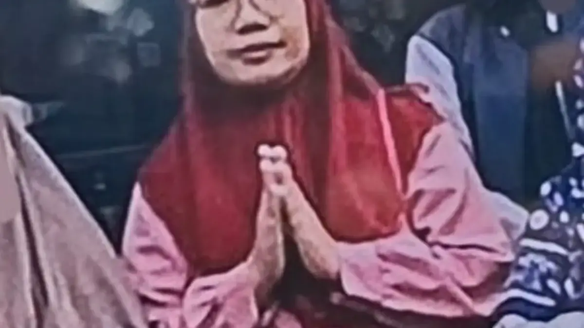 Almarhum Ristuti Kustirahayu. 