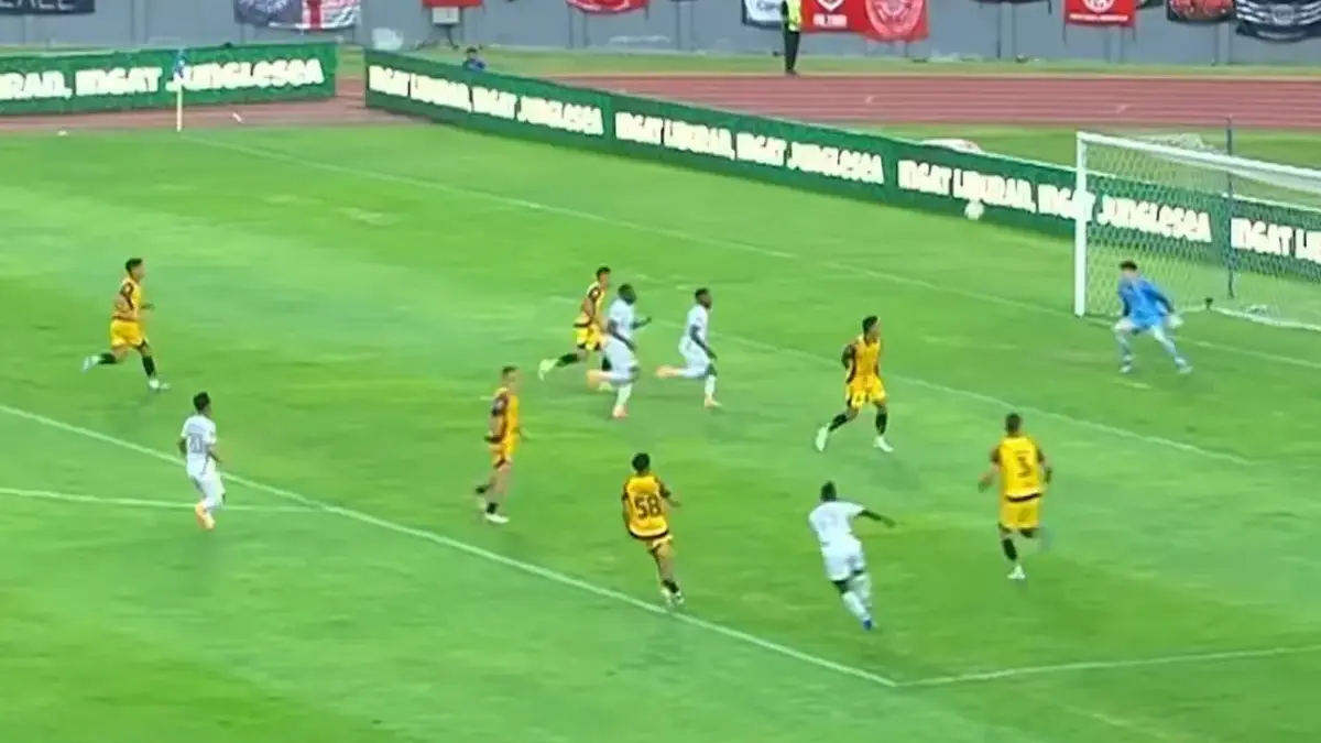 Moussa Sidibé kembali menjadi mimpi buruk bagi Persija