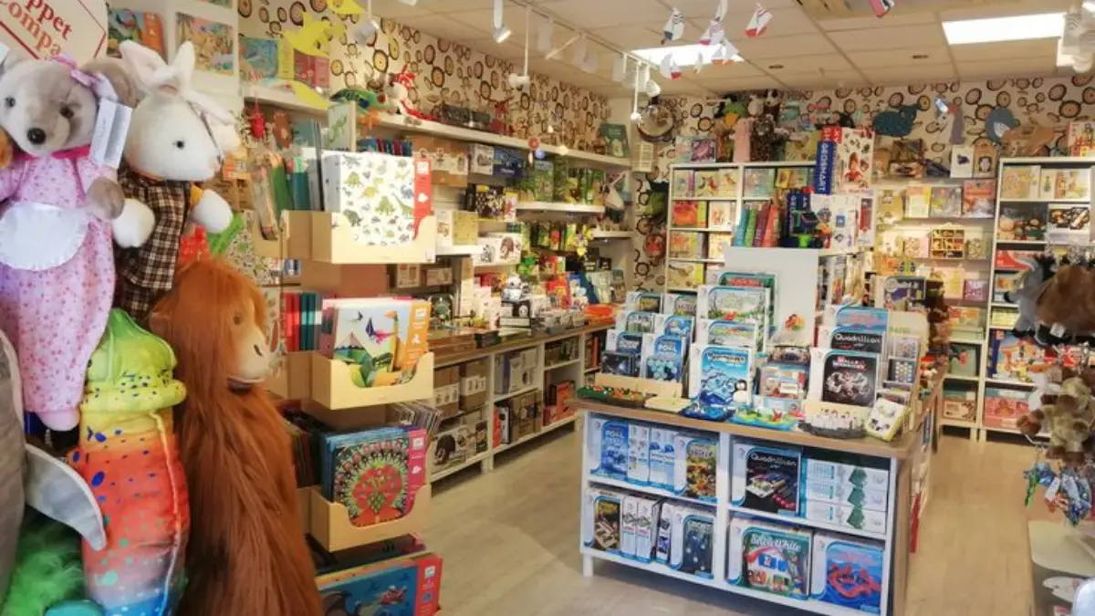 10 Toko Mainan Murah Lengkap Karawang