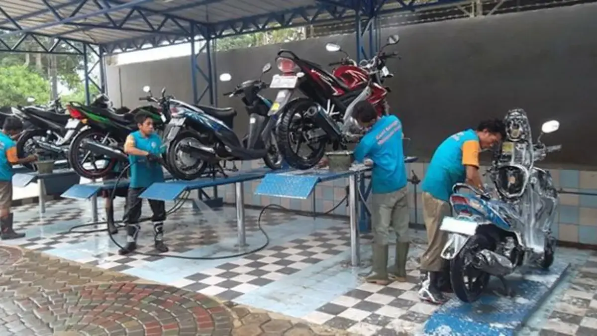 10 Cuci Motor Express Karawang 15 Menit Kinclong