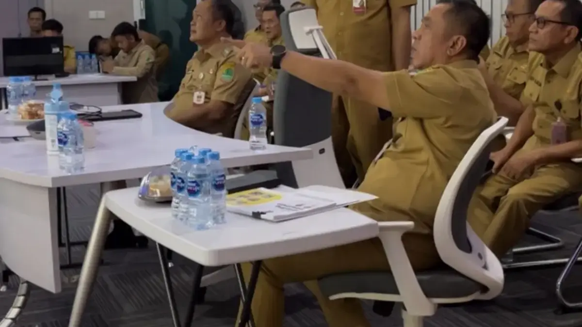 Bupati Karawang Murka Saat Brifieng ASN
