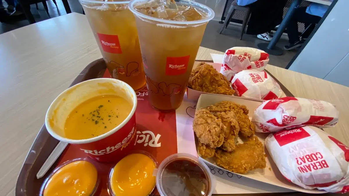 Begini Cara Makan Richeese Factory Rp0 di Karawang! Promo Gila Pakai Yup Ini Bikin Heboh