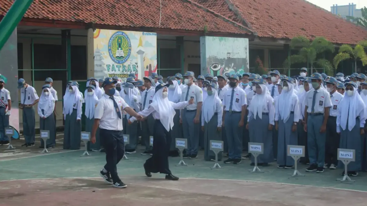 Panduan Singkat Memilih Seragam Muslim SMP