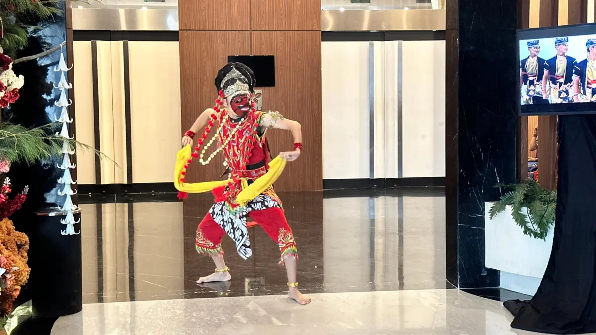 Program Pelestarian Budaya Lokal Brits Hotel Karawang