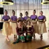 Pertunjukan seni budaya tradisional melalui kolaborasi bersama Sanggar Tari Ratu Kanaya.