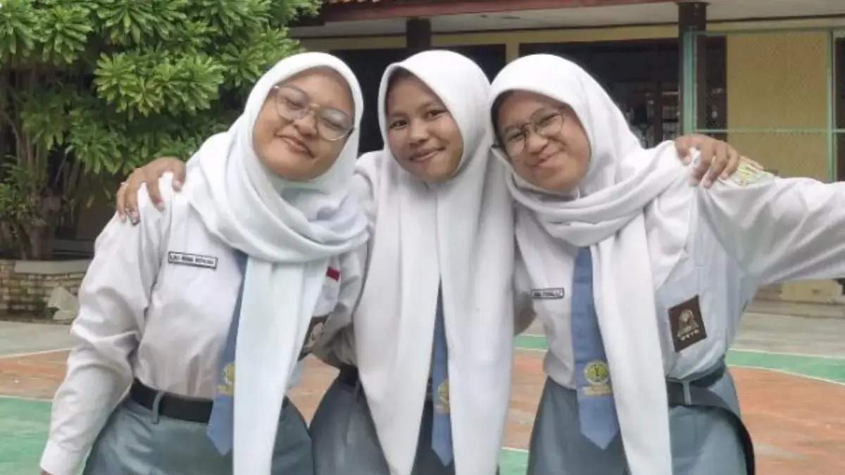 Kamu Harus Tahu, Ini Rekomendasi Hijab Sekolah yang Rapi dan Anti Ribet!