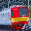 Commuter Line Mau Sampai Karawang