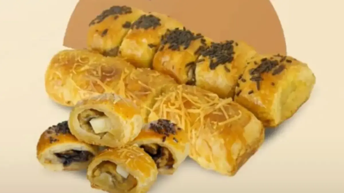 Bolen Pisang Elud Cake & Bakery