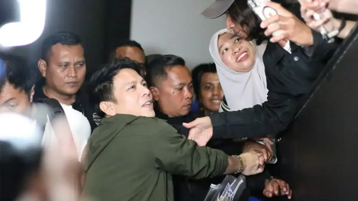 Aril Noah pemeran Dilan di Film Dilan 1997 saat dijumpai fans di CGV Festival Karawang