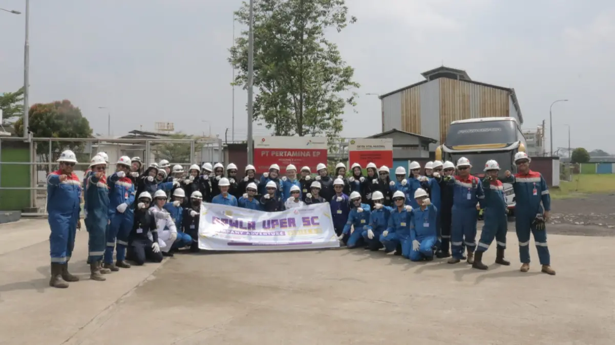 Puluhan mahasiswa Program Studi Teknik Perminyakan Universitas Pertamina
