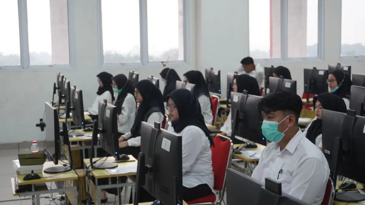 Gandeng Berbagai Instansi, RSUD Karawang Gelar Ujian CBT Seleksi Karyawan Non-ASN di Unsika RSUD Karawang Gelar Ujian CBT Seleksi Karyawan Non-ASN di Unsika