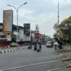 Jalan Tuparev