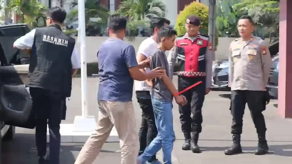 Maling HP Cikarang