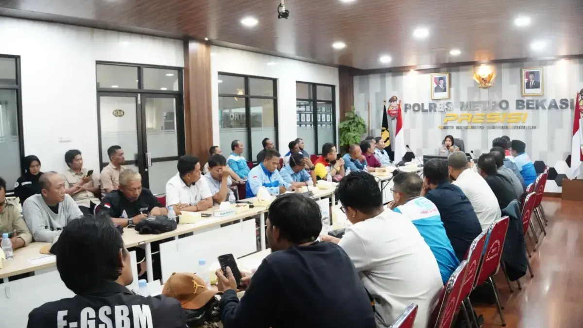 Buruh di Bekasi Bakal Punya Penghasilan Tambahan Polisi Siapkan Program Ketahanan Pangan Buruh di Bekasi Bakal Punya Penghasilan Tambahan Polisi Siapkan Program Ketahanan Pangan