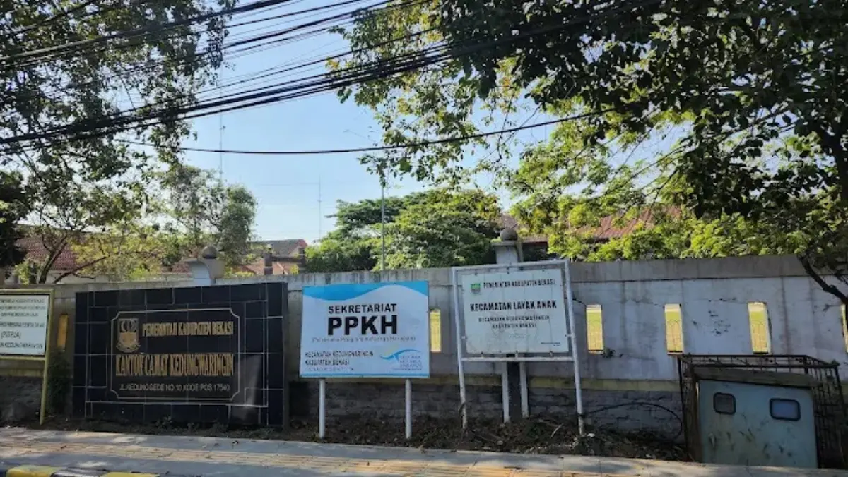 pelayanan adminduk kedungwaringin