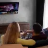 Nonton film bareng keluarga