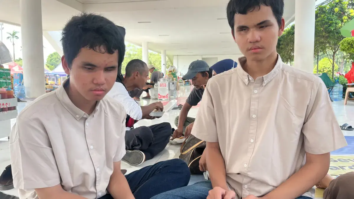 Fauzan dan Fauzi