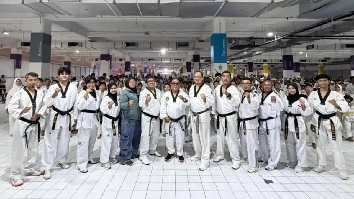 393 atlet taekwondo Karawang
