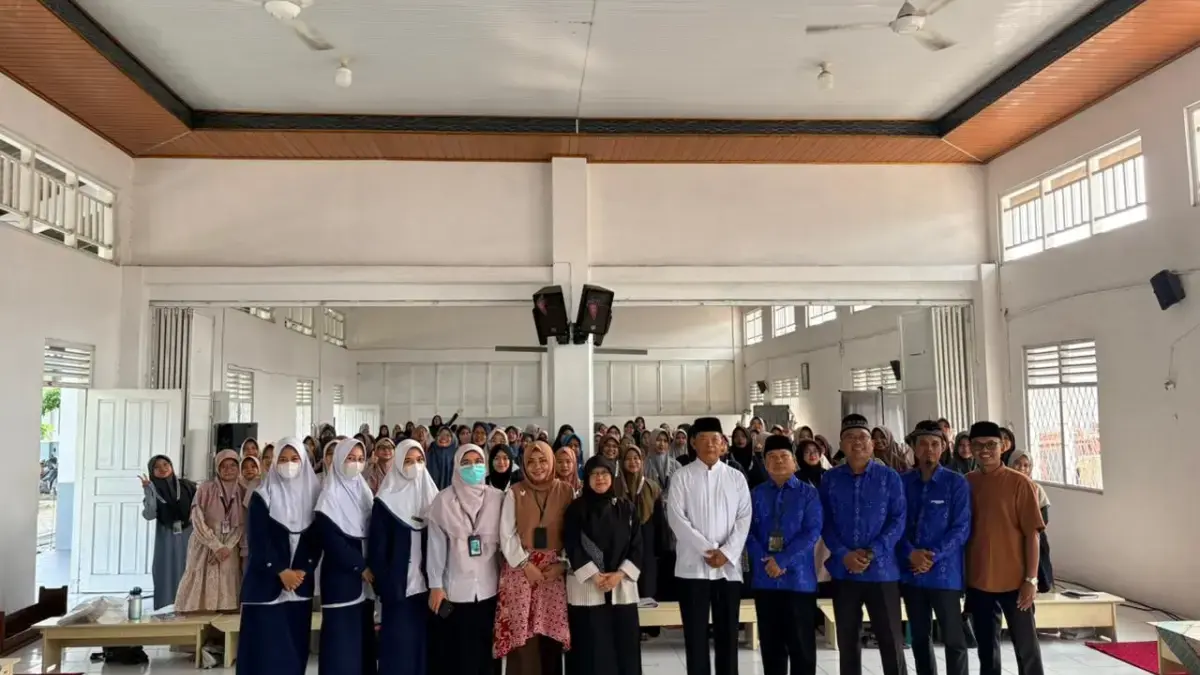 Santriwati Ponpes Sumber Barokah Karawang