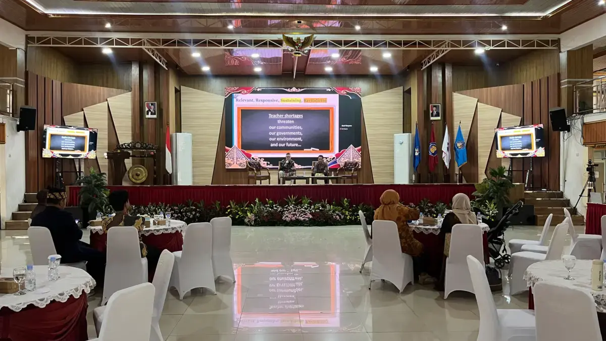 FKIP Unsika Gelar Seminar Internasional dan Pertemuan Sela BKS PTN Barat 2026