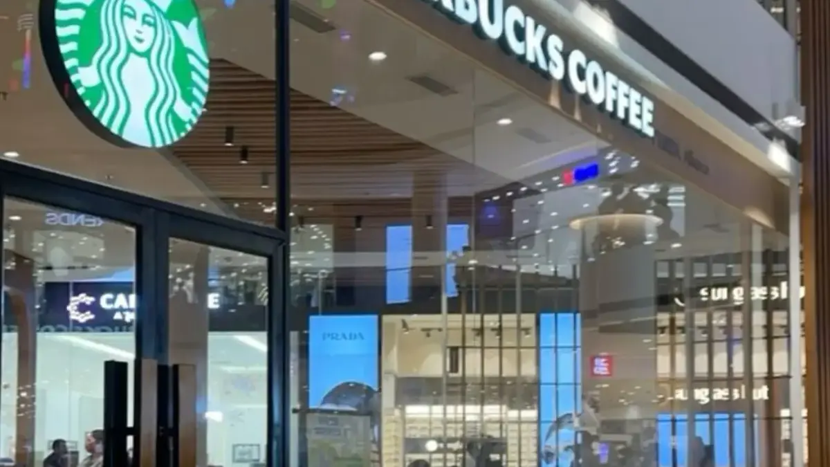 Starbucks AEON Deltamas, Coffee Shop Favorit dengan Espresso, Cold Brew, Pastry di Tempat Ngopi Favorit!! Starbucks AEON Deltamas, Coffee Shop Favorit dengan Espresso, Cold Brew, Pastry di Tempat Favorit Ngopi!