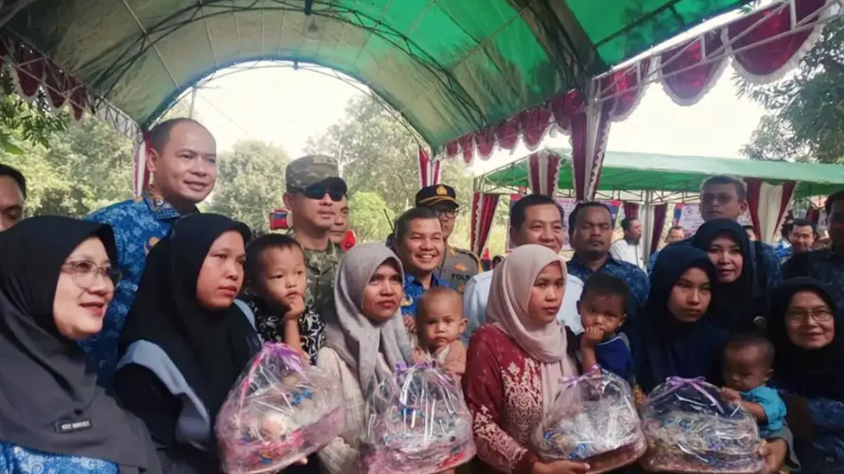 Tinjau Program PMT di Telagasari, Bupati Aep Pastikan Penanganan Stunting Berjalan Optimal Bupati Aep Pastikan Penanganan Stunting Berjalan Optimal.