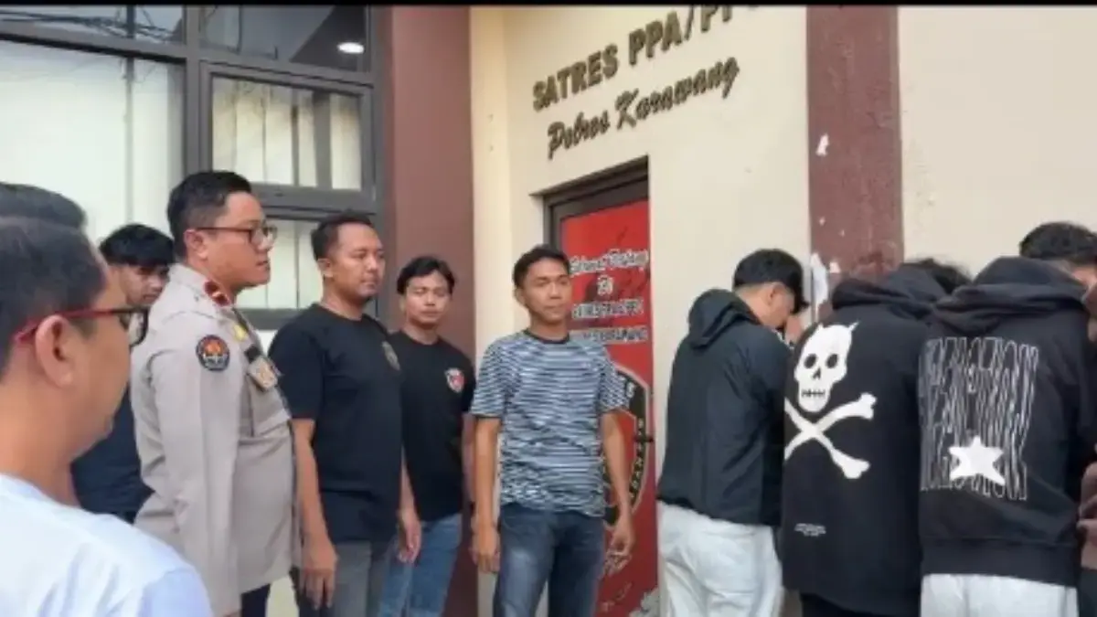 gay karawang