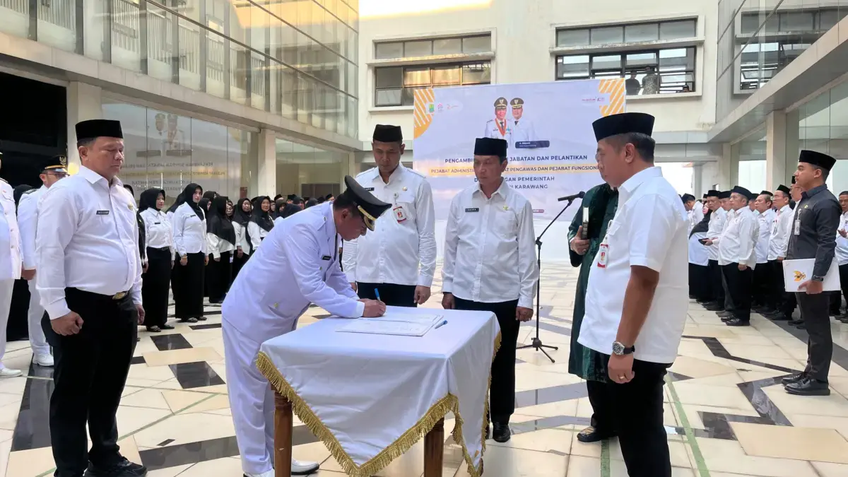 Pelantikan 150 Pejabat Karawang
