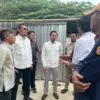 Komisi III DPRD Kabupaten Bekasi melakukan inspeksi mendadak (sidak) ke peternakan ayam petelur milik BUMDes