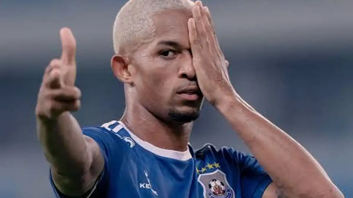 Patrick Robson Tolak Persib Bandung, Pilih Dekati Klub Kuwait Patrick Robson Tolak Persib Bandung, Pilih Dekati Klub Kuwait