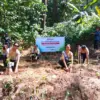 Sharp Indonesia menanaman poho di Pusat Suaka Satwa Elang Jawa