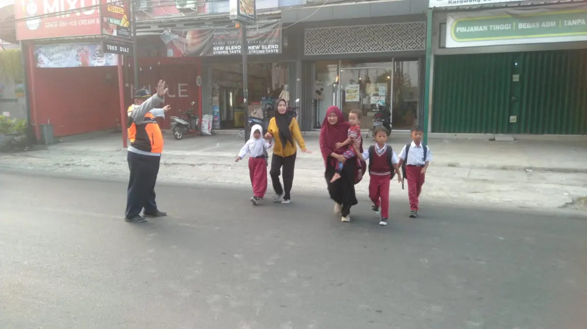 Dishub Karawang Luncurkan SIGAP PAGI, Perkuat Pelayanan Lalu Lintas di Kawasan Sekolah Program SIGAP PAGI Dishub Karawang