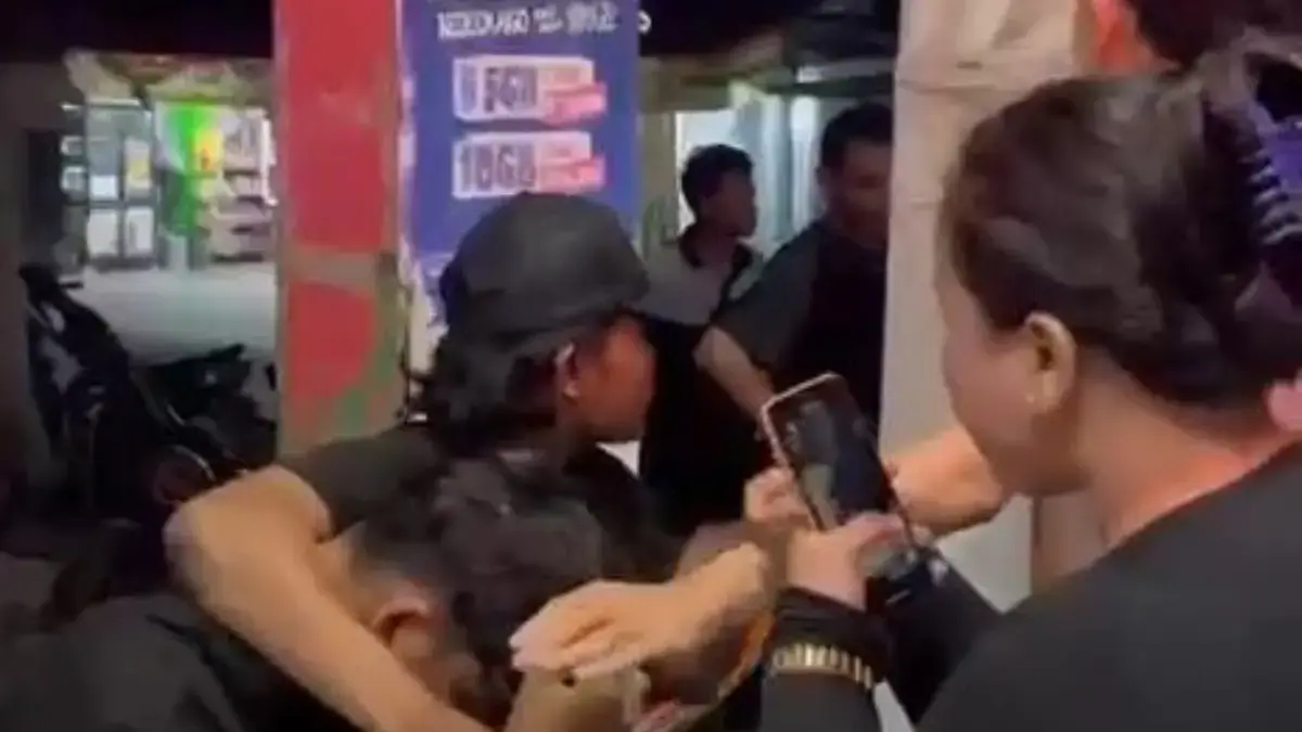 Pria Hidung Belang di Karawang di pukuli teman kencannya