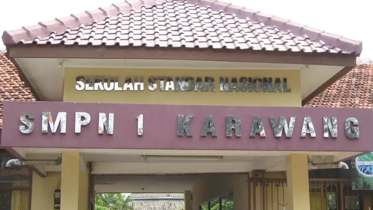 Rahasia SMPN 1 Karawang dengan Program Belajar Kuat, Ekskul Aktif, dan Ramai Peminat