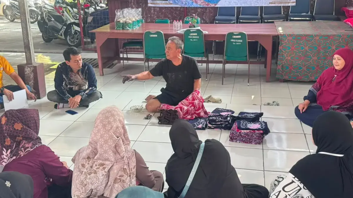 Disperindagkop UKM Karawang Program Pelatihan Membatik