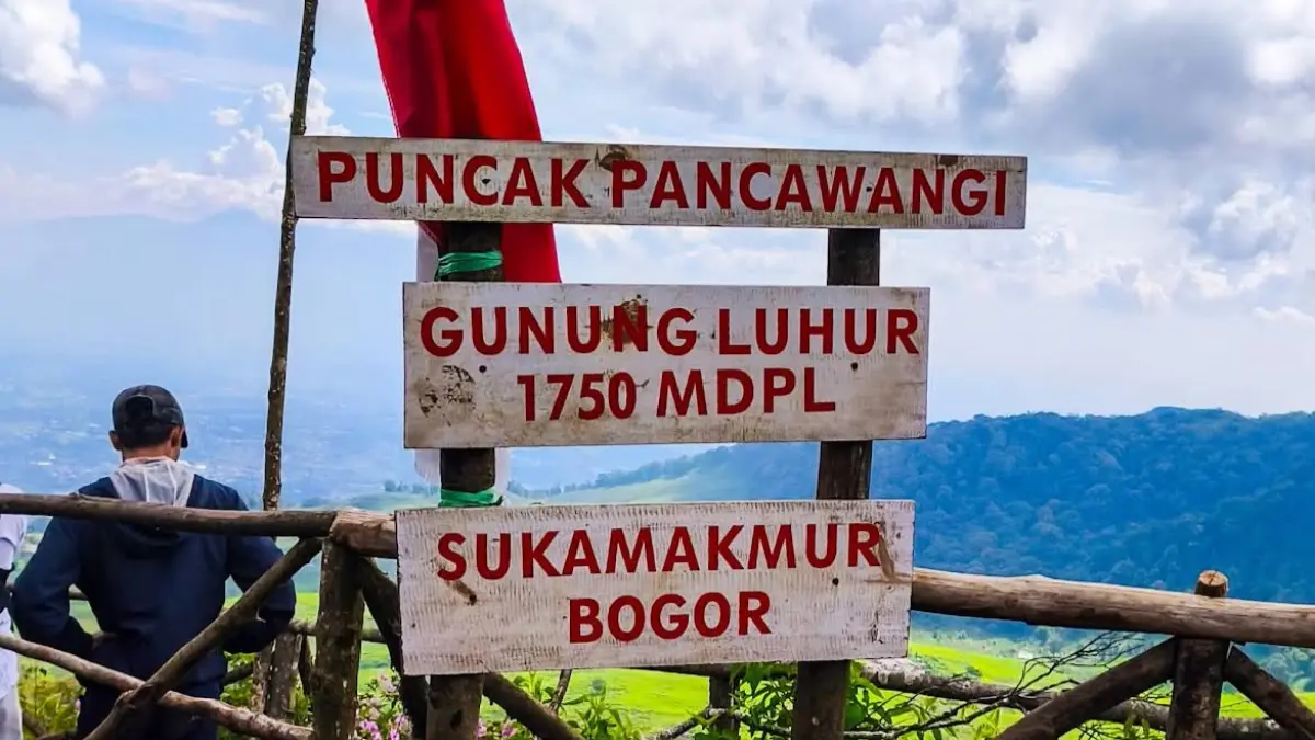 Gunung Luhur Sukamakmur