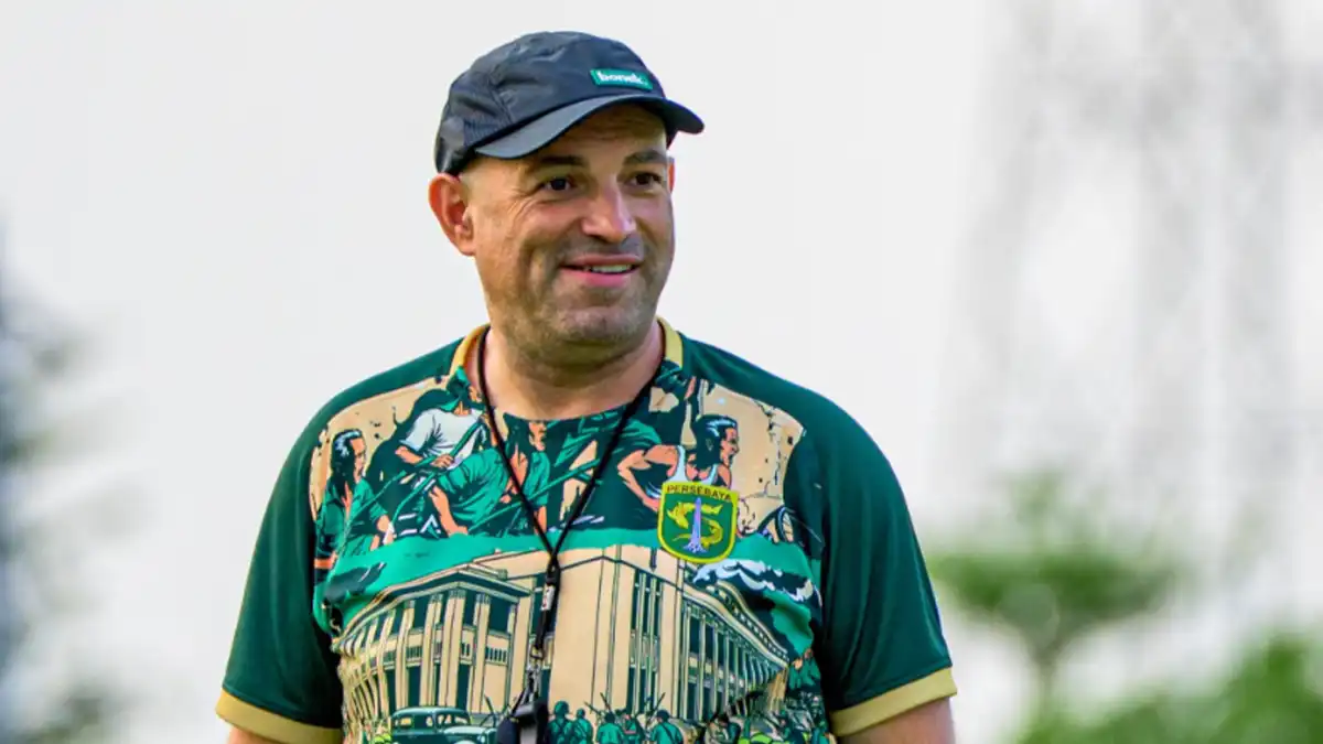 Bernardo Tavares: Piala Presiden 2026 Jadi Tahap Penting Persiapan Persebaya Bernardo Tavares