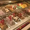 Sensasi Lembut Krim, Waffle Cone Renyah & Dessert Dingin Meleleh! Kepoin Surga Es Krim di Lippo Mall Cikarang