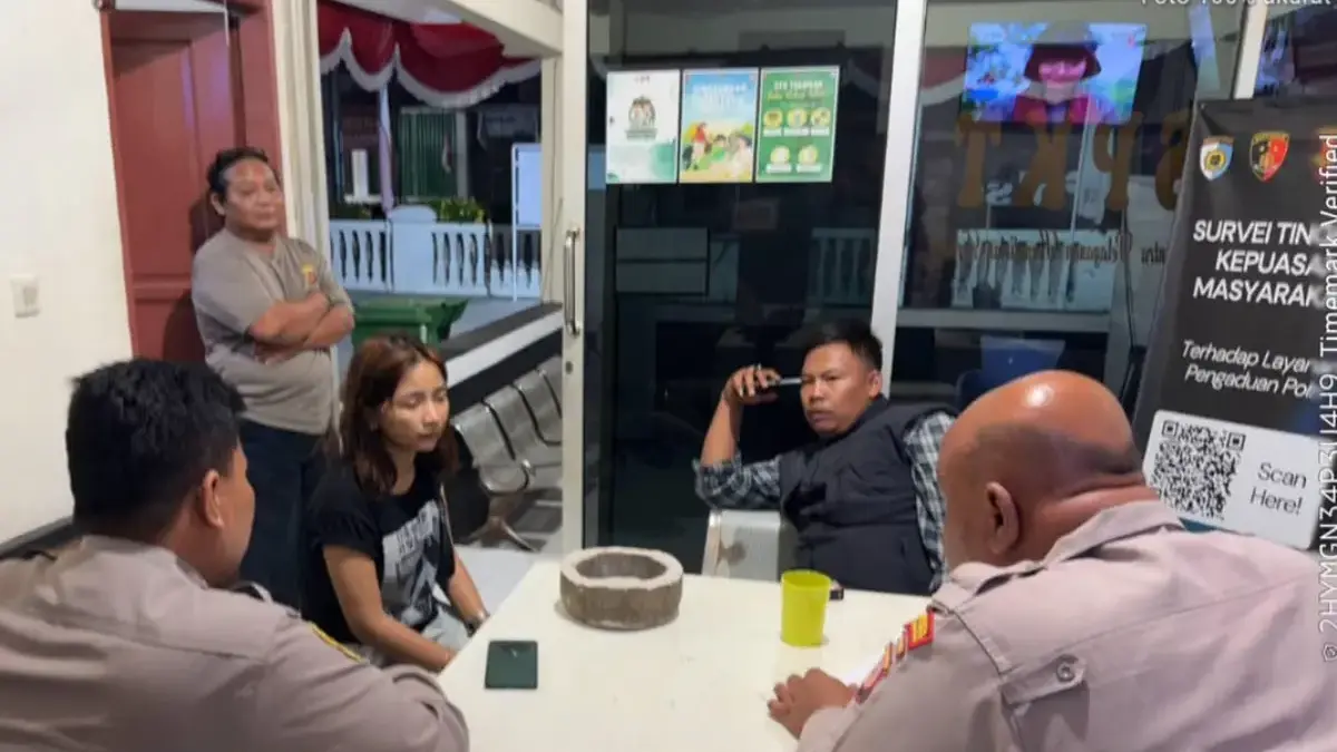 Pelajar di Cibuaya Melapor ke kantor polisi