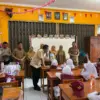 Bupati Karawang Bagikan Modul Gratis untuk SD dan SMP