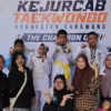 Siswa MI Al I’anah berhasil meraih lima medali di Kejurcab Taekwondo Karawang.
