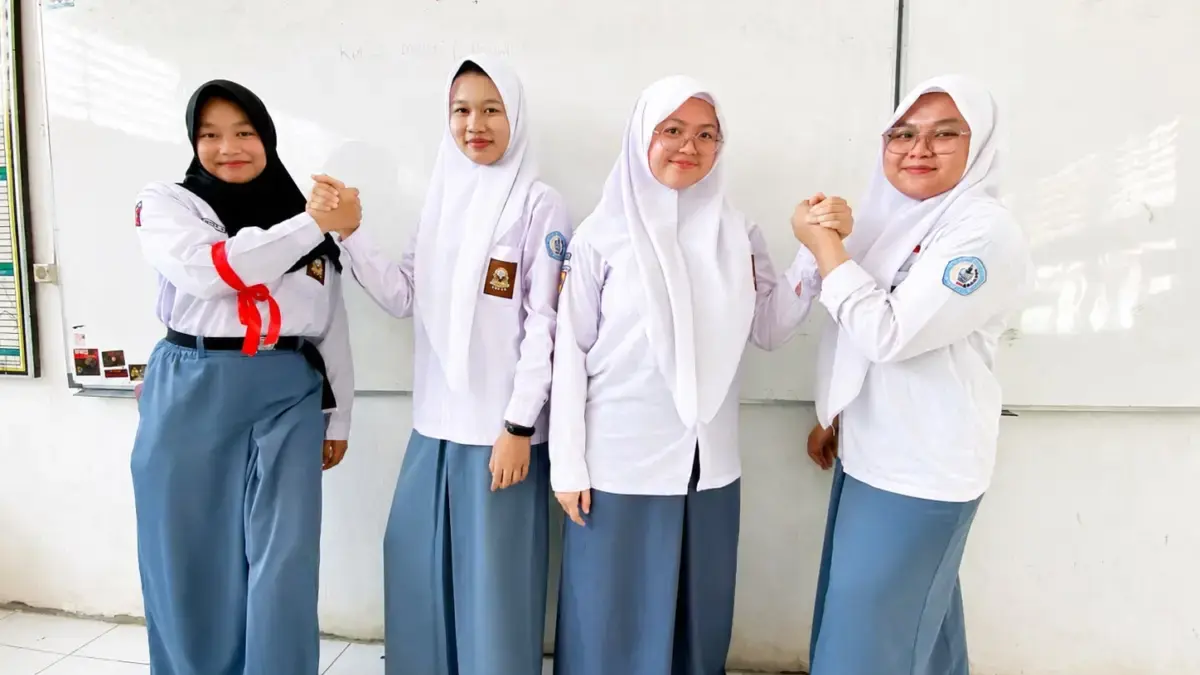 Wizwi Kirana Dewi dari angkatan 28 kini Resmi Nahkodai Teater Merah Putih SMAN 3 Karawang.