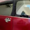 Perbandingan teknologi kaca film nano ceramic dan metallic.