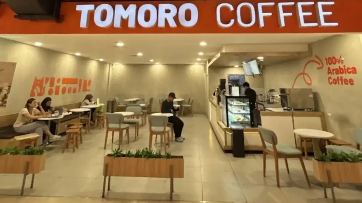 Keharuman Biji Kopi Arabika 100%, Oat Latte & Nongkrong Hemat! Kepoin Tomoro Coffee di Lippo Mall Cikarang