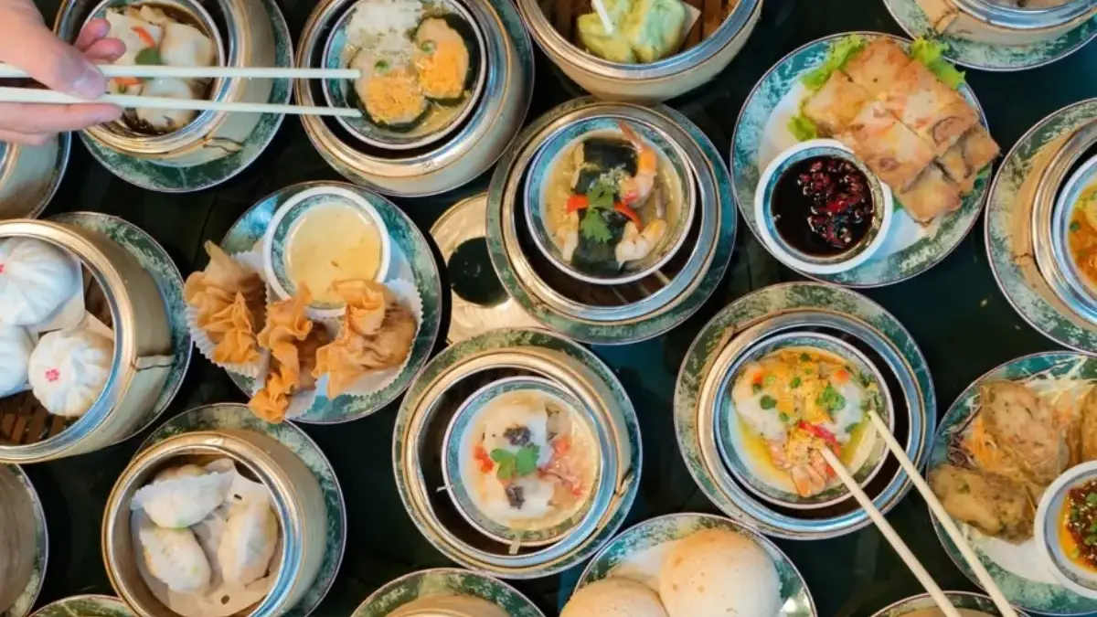 Sajian Legendaris & Kelezatan Oriental! Ini Rekomendasi Chinese Food Terbaik di Lippo Mall Cikarang Sajian Legendaris & Kelezatan Oriental! Ini Rekomendasi Chinese Food Terbaik di Lippo Mall Cikarang