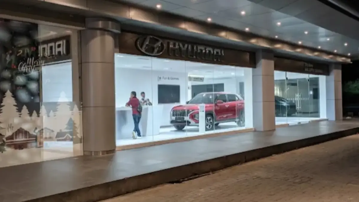 Pusat Informasi Mobil Listrik & Canggih! Kepoin Hyundai di Lippo Mall Cikarang