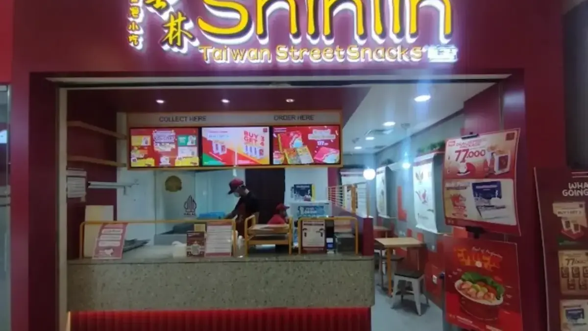 Kelezatan XXL Crispy Chicken, Bumbu Tabur Gurih & Pedas Menyengat! Kepoin Shihlin di Lippo Mall Cikarang