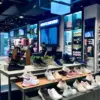 Kinerja Sepatu Ringan, Teknologi Memory Foam & Gaya Hidup Modis! Kepoin Skechers di Lippo Mall Cikarang